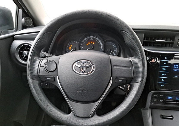 Toyota Auris cena 47900 przebieg: 200000, rok produkcji 2016 z Kołaczyce małe 191